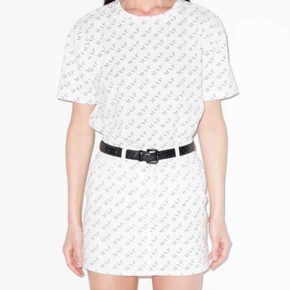 LIKE NEW. MVP Wardrobe DENIM MIN SKIRT LOGO WHITE - Picture 2 of 12